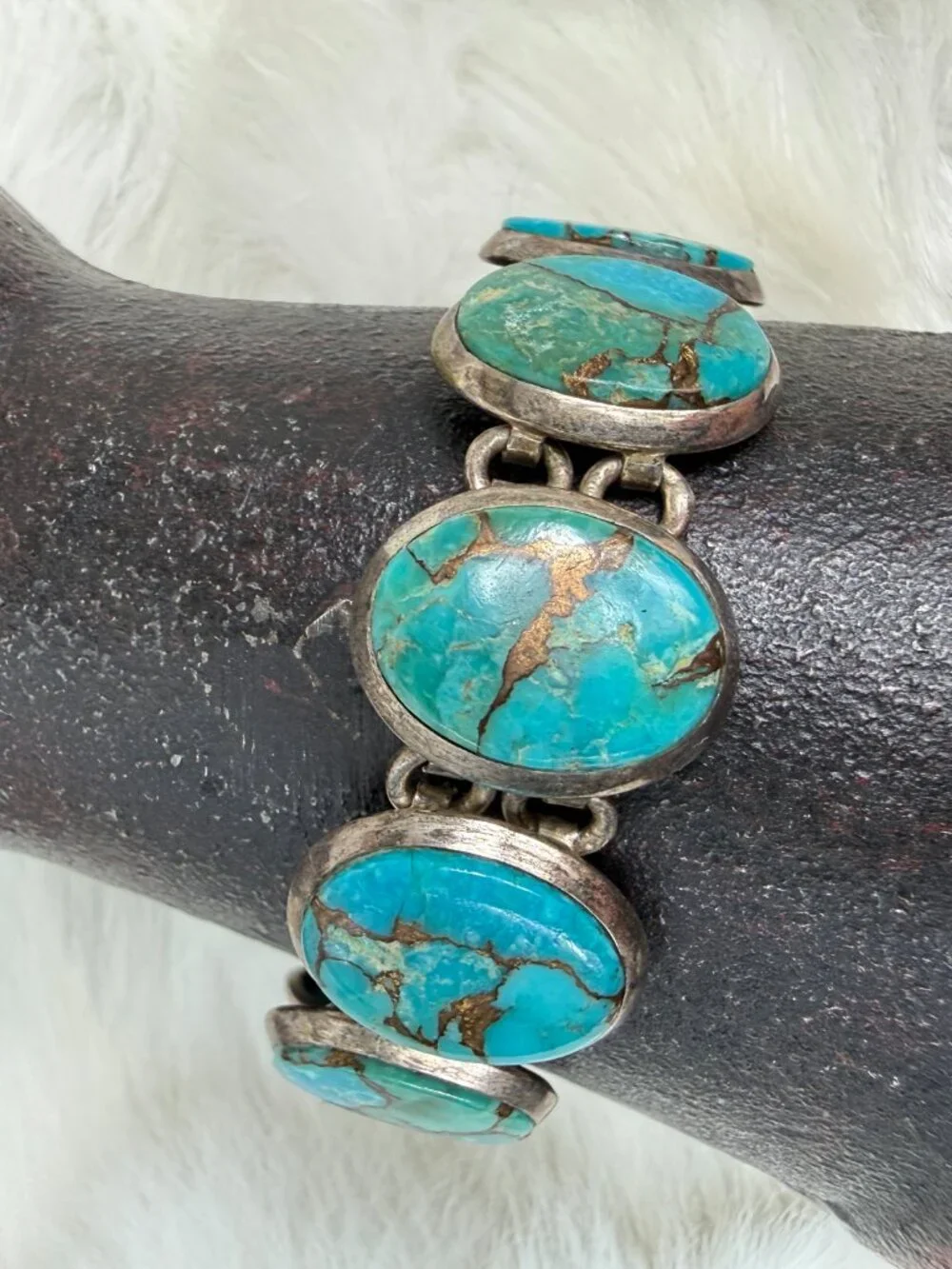 Sterling Silver & Oval Turquoise Stone Link Bracelet Toggle & Magnetic Clasp